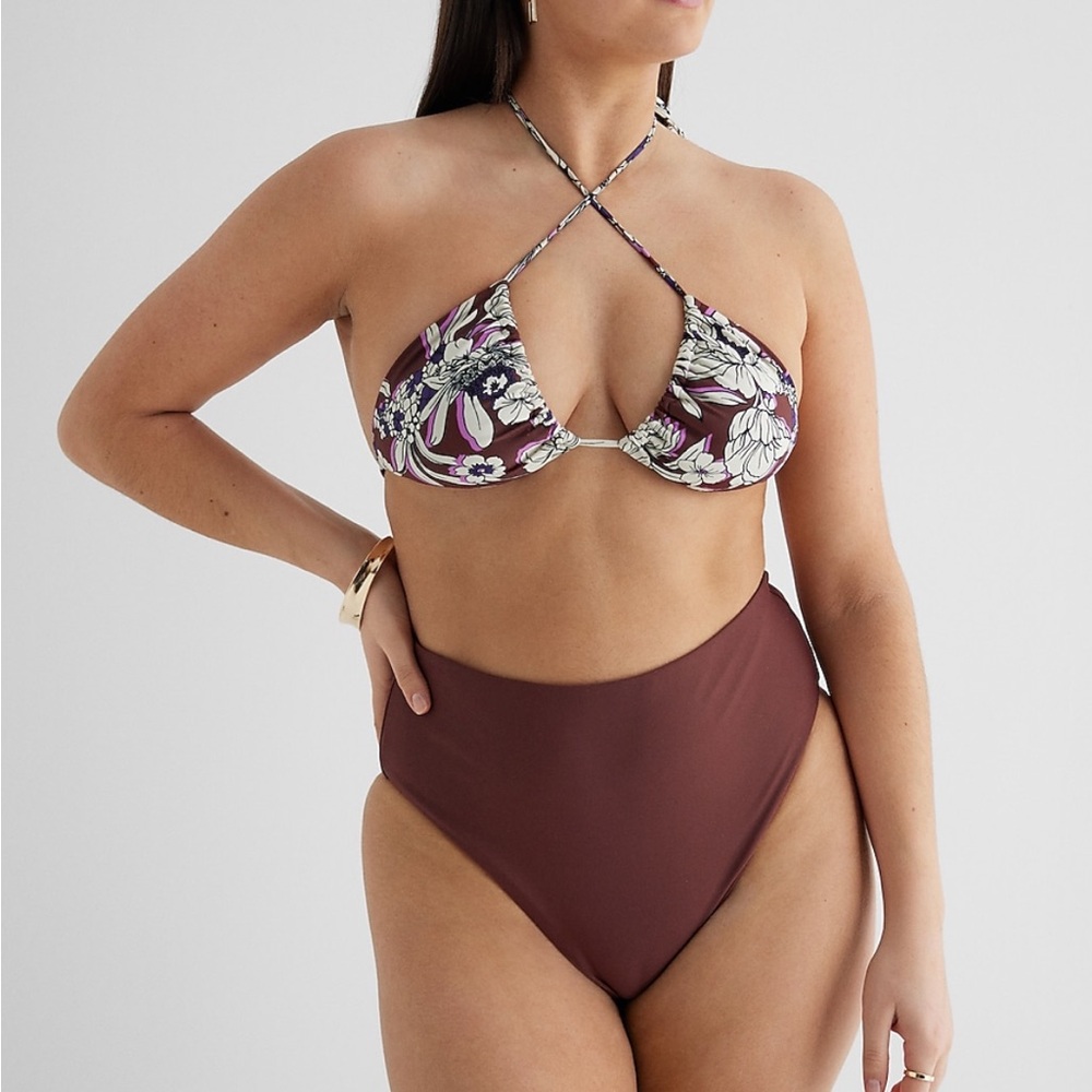 Express Body Contour Swim Top